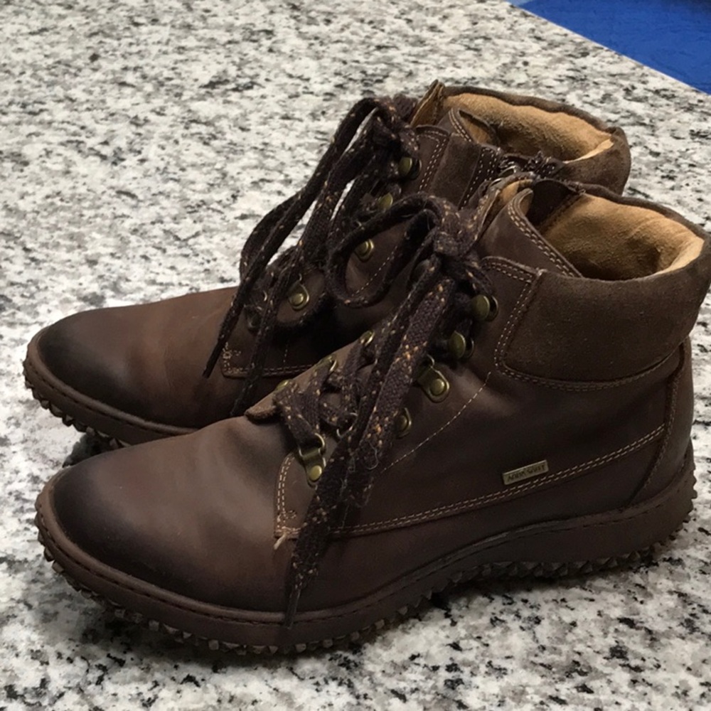 Sofft Leather ankle boots, with side zipper, womens, comfortable, size 8.(Sofft) - Picture 2 of 5